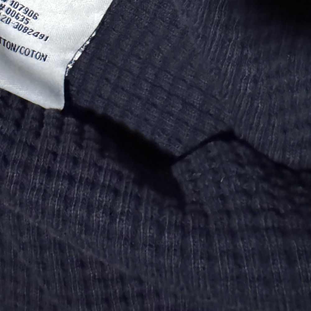 Hudson oversized waffle weave cropped raglan sweatshirt. Medium - Picture 9 of 13